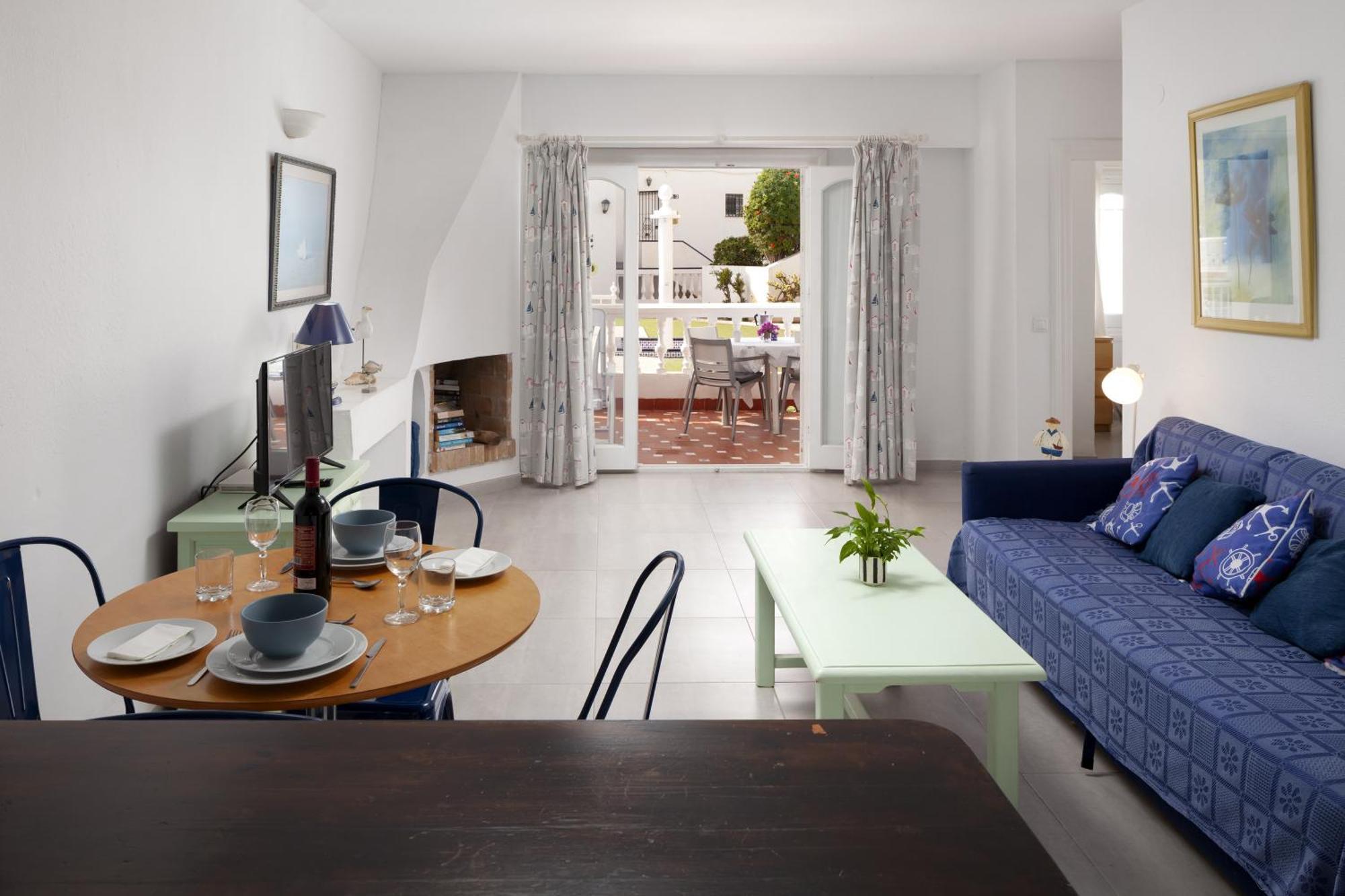 Bright Spacious 1 Bed Apartment เนร์คา ภายนอก รูปภาพ
